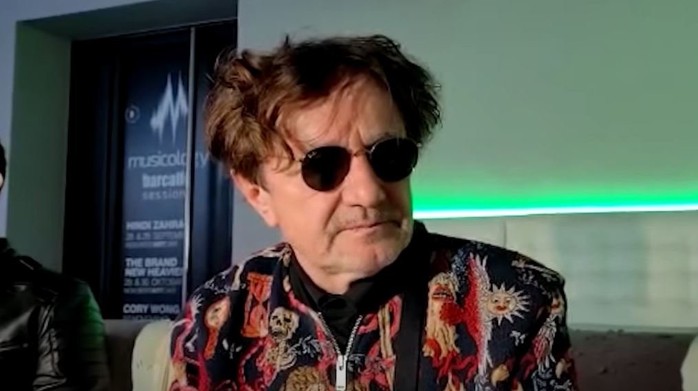 U TURSKOJ URADIO FEJSLIFTING OD 5.000 €! Slavni muzičar promenio lični opis!